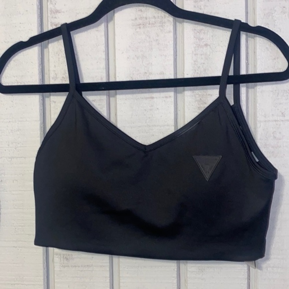 Guess sports bra size‎ medium